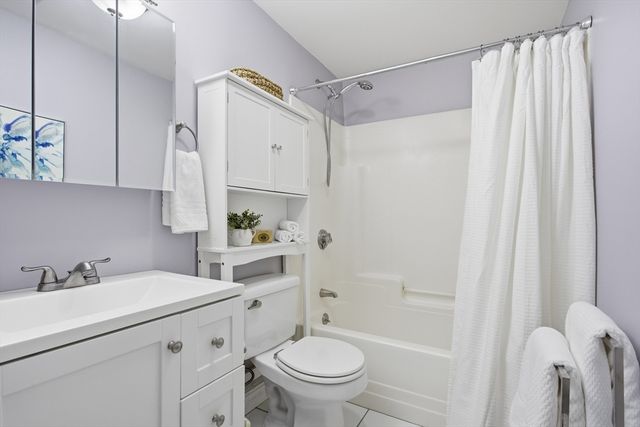 86 East Howard Street 107, Quincy, MA 02169