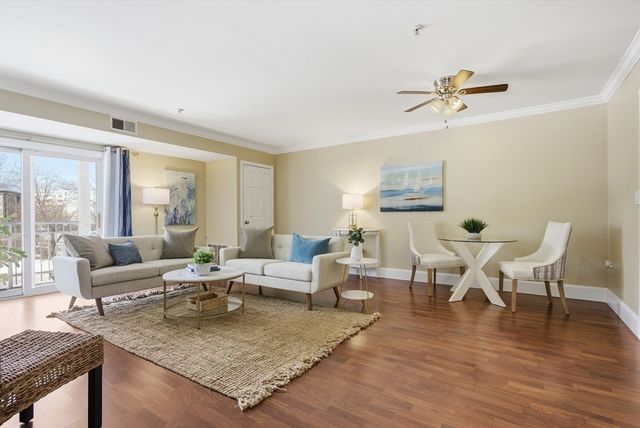 86 East Howard Street 107, Quincy, MA 02169