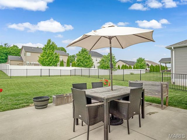 1305 Coleridge Court, O'fallon, IL 62269