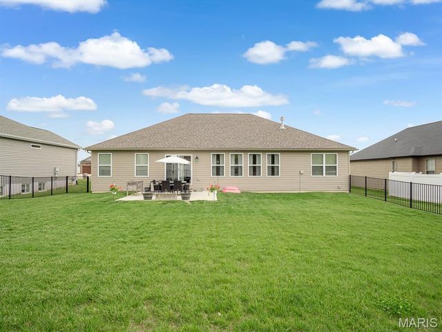 1305 Coleridge Court, O'fallon, IL 62269