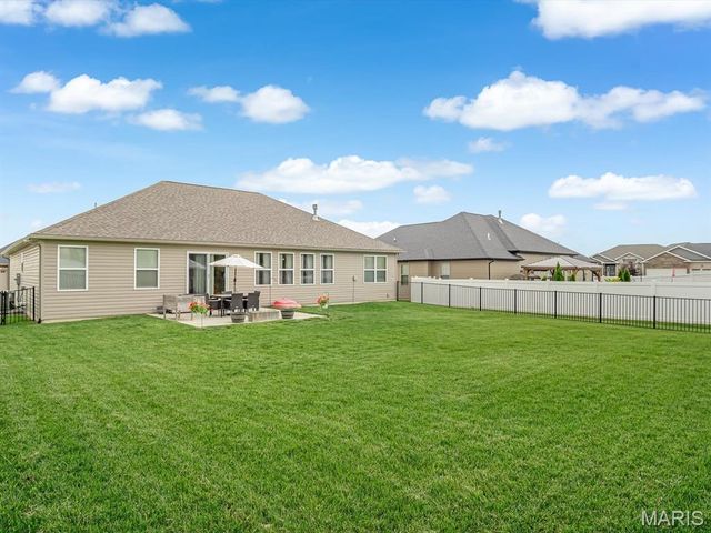 1305 Coleridge Court, O'fallon, IL 62269
