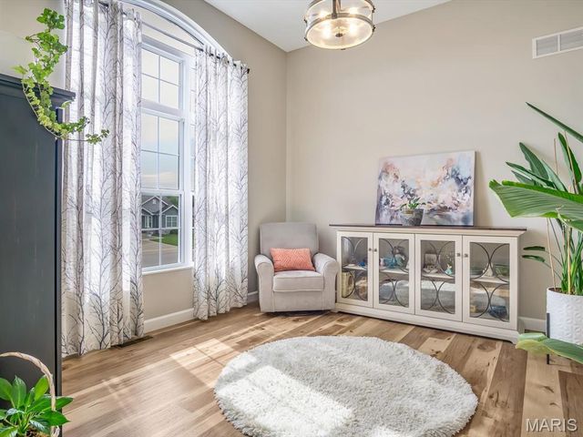 1305 Coleridge Court, O'fallon, IL 62269