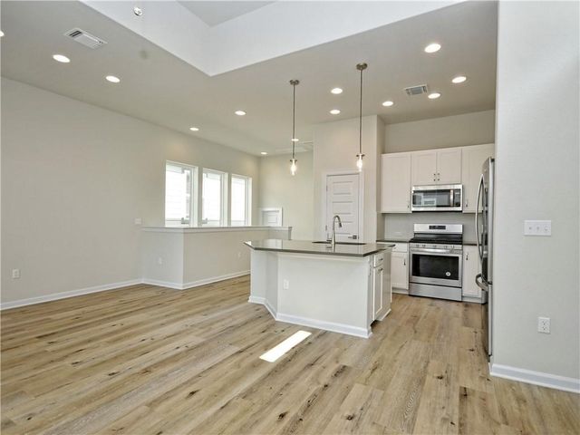 13502 Martin Scott CV 166, Austin, TX 78717