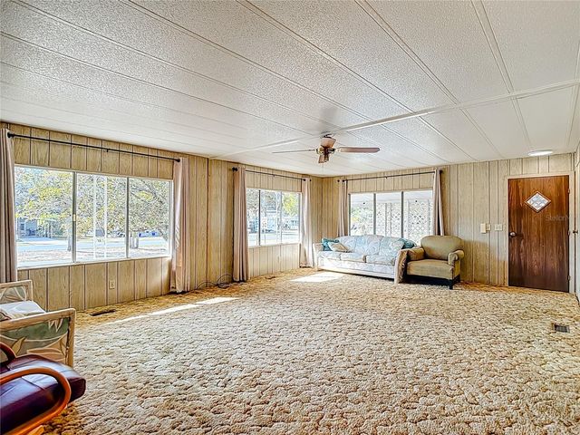 8407 HIGHPOINT BOULEVARD, Brooksville, FL 34613