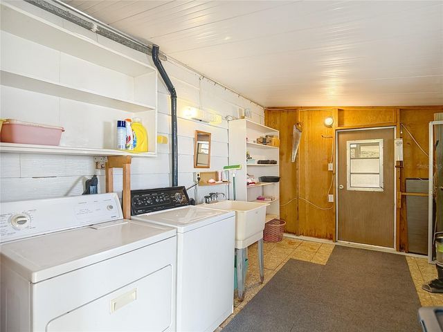 8407 HIGHPOINT BOULEVARD, Brooksville, FL 34613