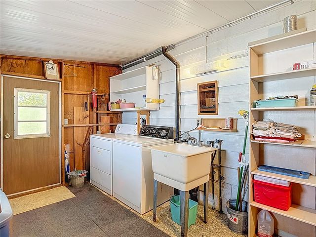 8407 HIGHPOINT BOULEVARD, Brooksville, FL 34613