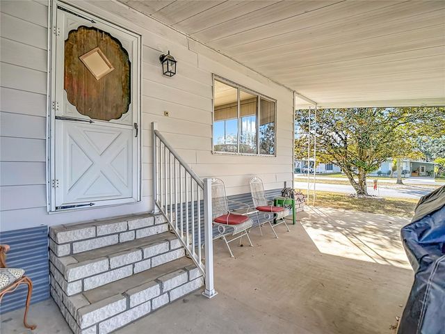 8407 HIGHPOINT BOULEVARD, Brooksville, FL 34613