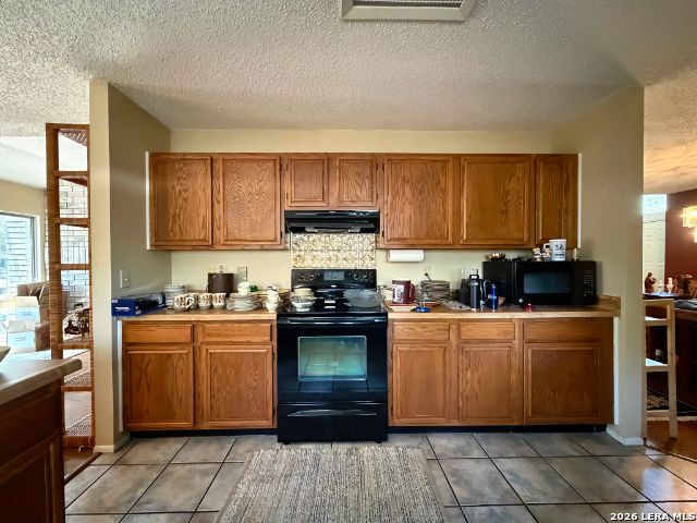 16522 CALICO CREEK DR, San Antonio, TX 78247