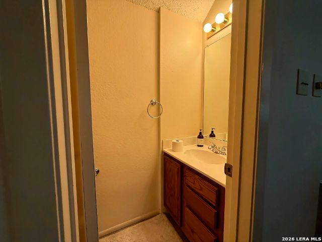 16522 CALICO CREEK DR, San Antonio, TX 78247