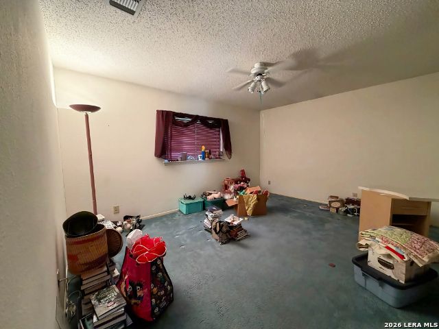 16522 CALICO CREEK DR, San Antonio, TX 78247