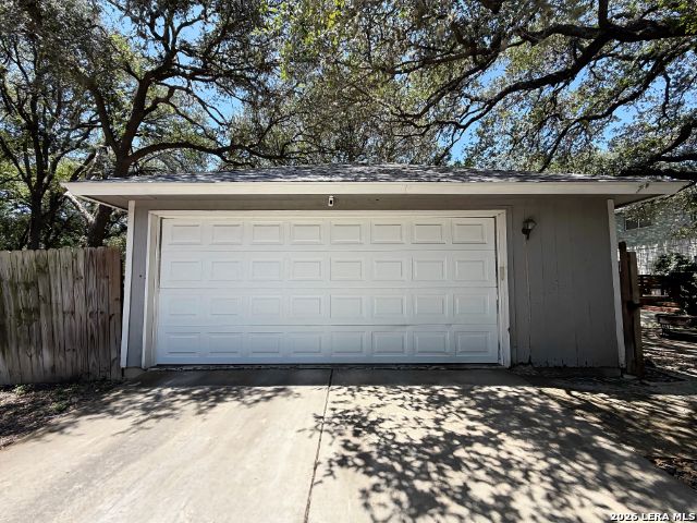 16522 CALICO CREEK DR, San Antonio, TX 78247