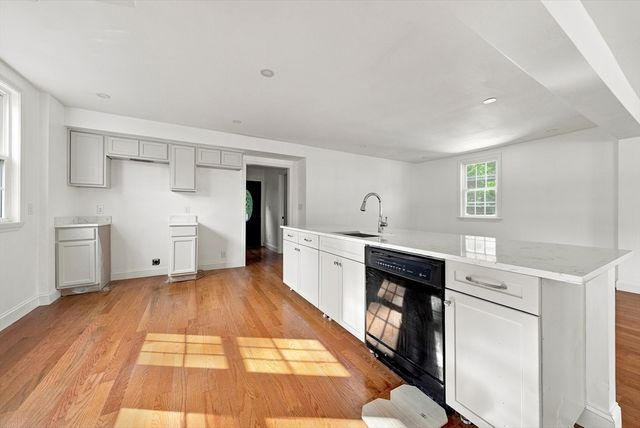 279 Pearl Street, Fitchburg, MA 01420