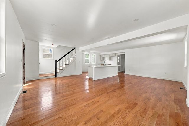 279 Pearl Street, Fitchburg, MA 01420