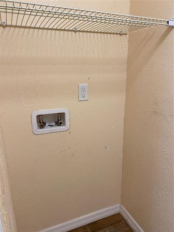 5600 DEVONBRIAR WAY 206, Orlando, FL 32822