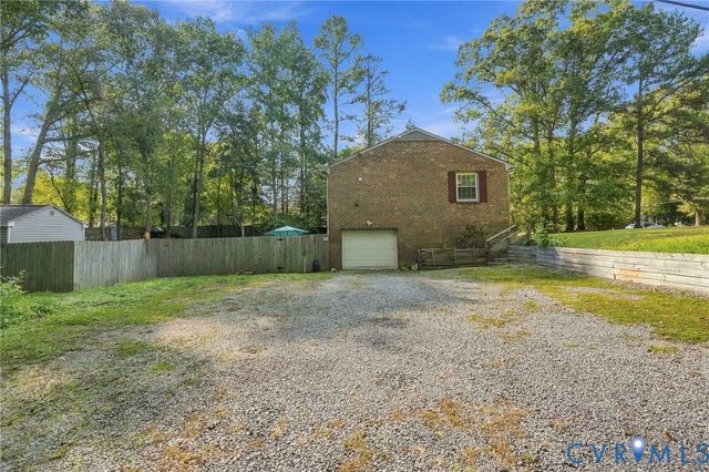 7211 Windermere Dr, Mechanicsville, VA 23116
