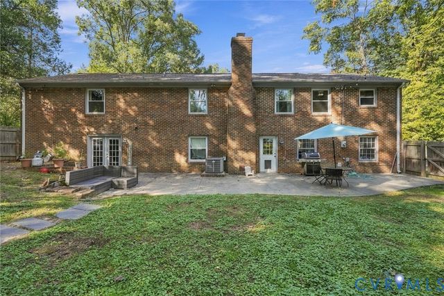 7211 Windermere Dr, Mechanicsville, VA 23116