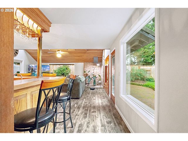 2611 ERIN Way, Eugene, OR 97408