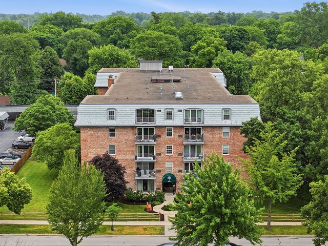 5125 Blodgett Avenue 510, Downers Grove, IL 60515