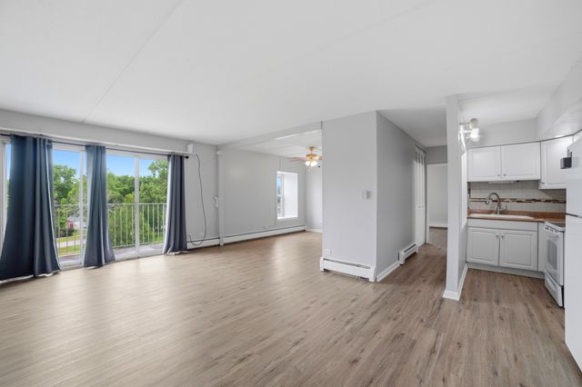 5125 Blodgett Avenue 510, Downers Grove, IL 60515