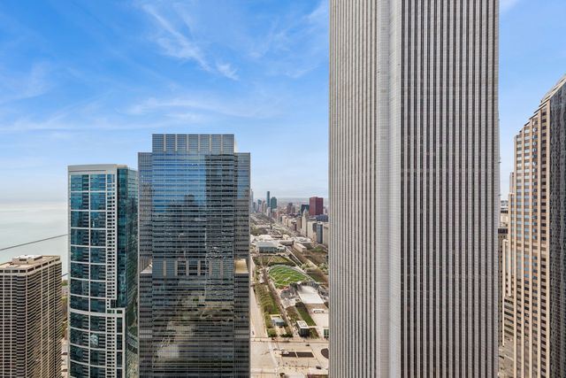 225 N Columbus Drive 6009, Chicago, IL 60601