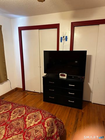 134 Chester Avenue, Waterbury, CT 06704