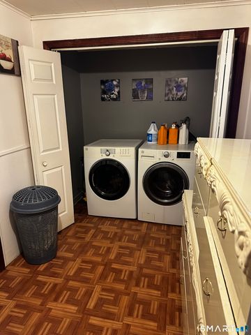 134 Chester Avenue, Waterbury, CT 06704