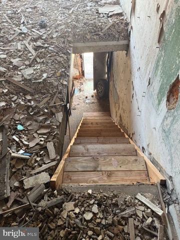 4960 KERSHAW ST, Philadelphia, PA 19131