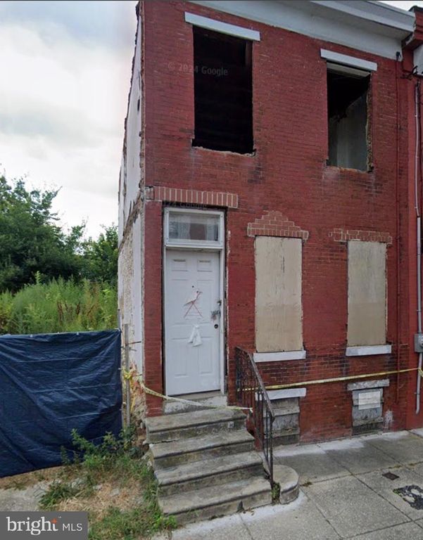 4960 KERSHAW ST, Philadelphia, PA 19131