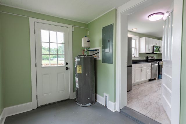 11353 N Oak Street, Soddy Daisy, TN 37379