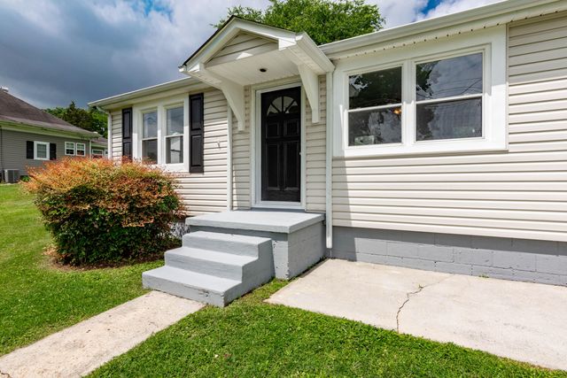11353 N Oak Street, Soddy Daisy, TN 37379