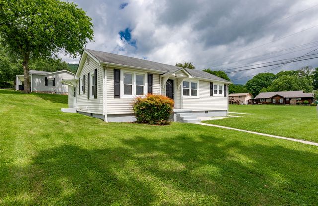 11353 N Oak Street, Soddy Daisy, TN 37379