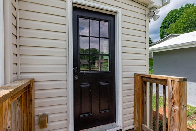 11353 N Oak Street, Soddy Daisy, TN 37379
