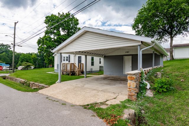 11353 N Oak Street, Soddy Daisy, TN 37379