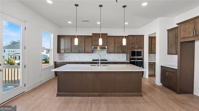 784 Keystone Drive, Woodstock, GA 30188