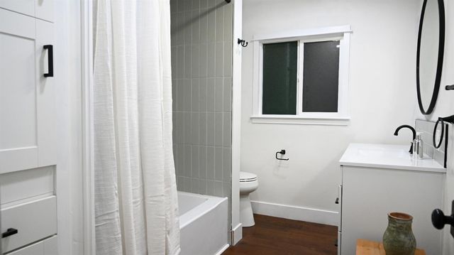 140 Blankenship Ave, Oakdale, CA 95361