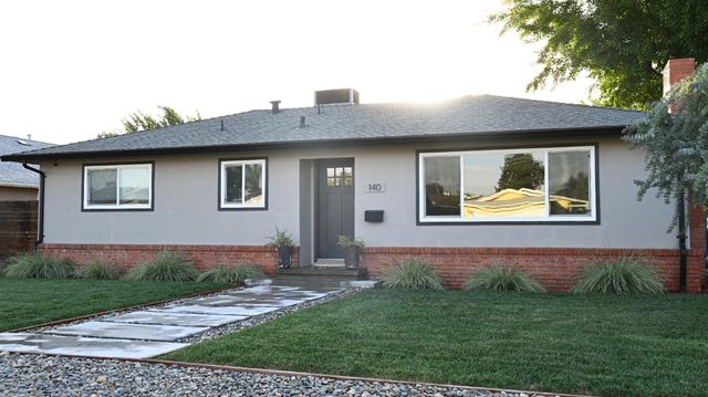 140 Blankenship Ave, Oakdale, CA 95361