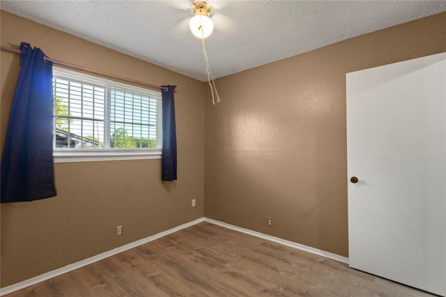 1646 Savage Drive, Mesquite, TX 75149