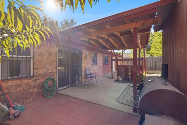 1646 Savage Drive, Mesquite, TX 75149