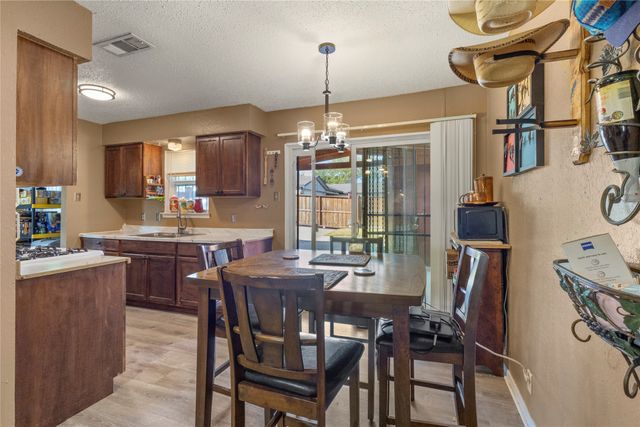 1646 Savage Drive, Mesquite, TX 75149