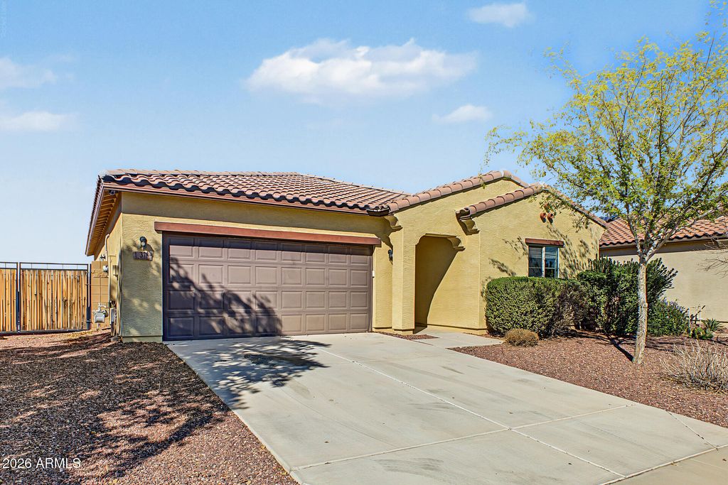 378 E TROPICAL Drive, Casa Grande, AZ 85122 — photo 2