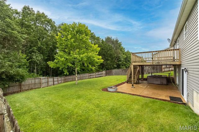 110 Chestnut Ridge Drive, Wright City, MO 63390