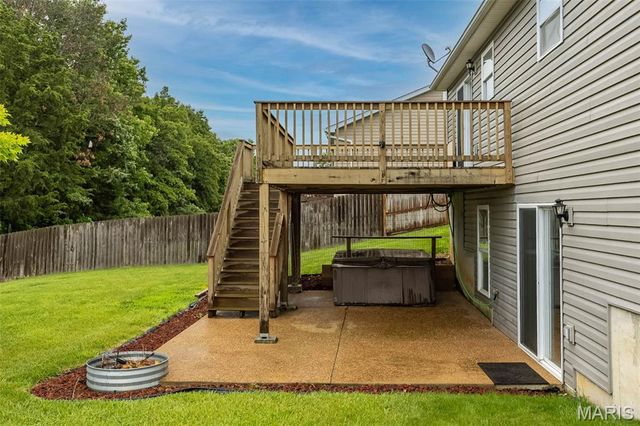 110 Chestnut Ridge Drive, Wright City, MO 63390