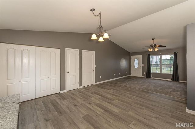 110 Chestnut Ridge Drive, Wright City, MO 63390