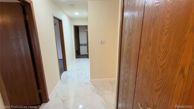 3849 Barg Drive, Sterling Heights, MI 48310