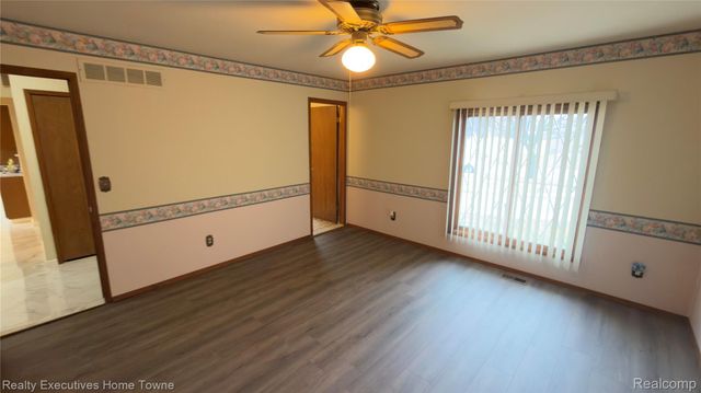 3849 Barg Drive, Sterling Heights, MI 48310