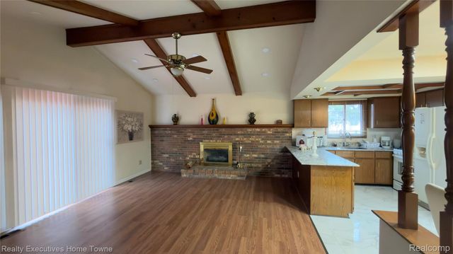 3849 Barg Drive, Sterling Heights, MI 48310