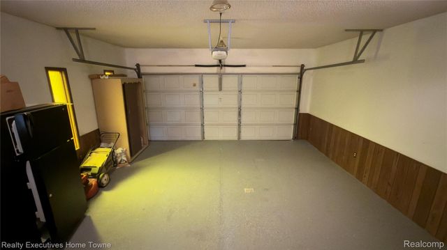 3849 Barg Drive, Sterling Heights, MI 48310