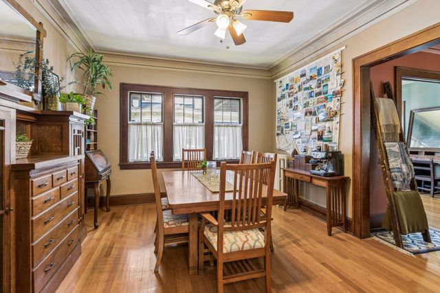 3904 Thomas Avenue S 202, Minneapolis, MN 55410