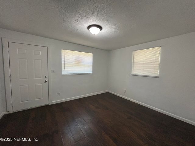3105 NOLAN Street, Jacksonville, FL 32254