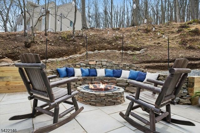 94 Bald Eagle Rd, Allamuchy Twp., NJ 07840